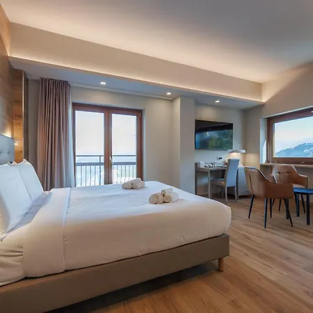 Lift Hotel Oulx