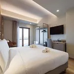 Ξενοδοχείο Lift 3*