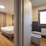 Ξενοδοχείο Lift 3*